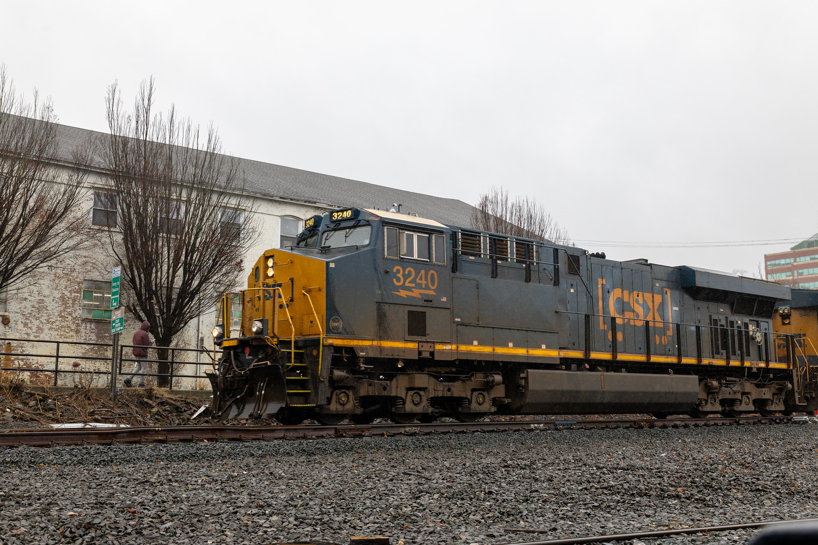 CSXT 3240