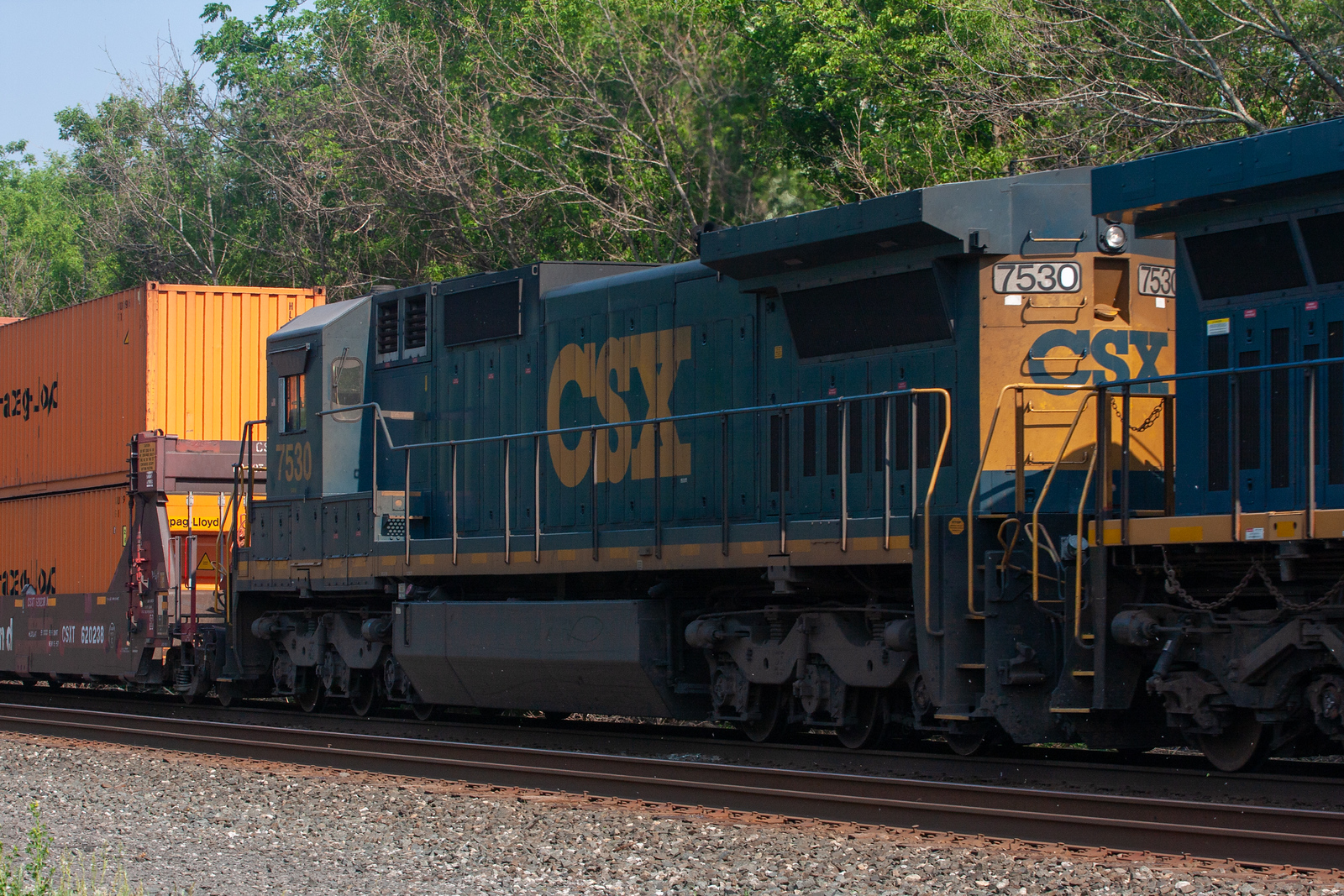 CSXT 7530