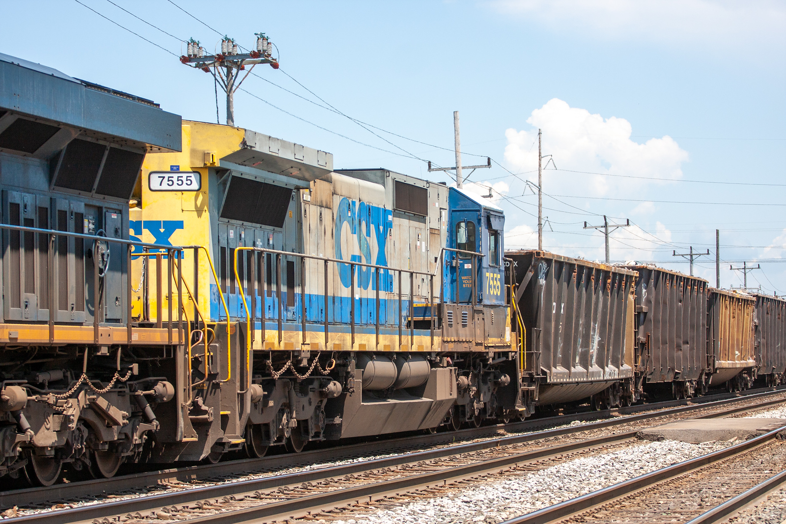 CSXT 7555