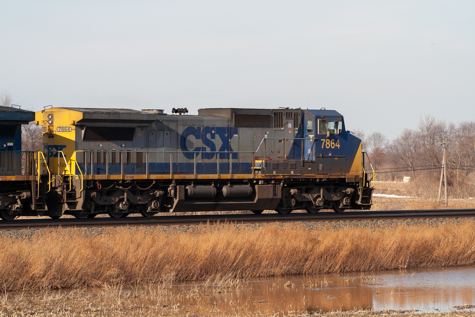 CSXT 7864