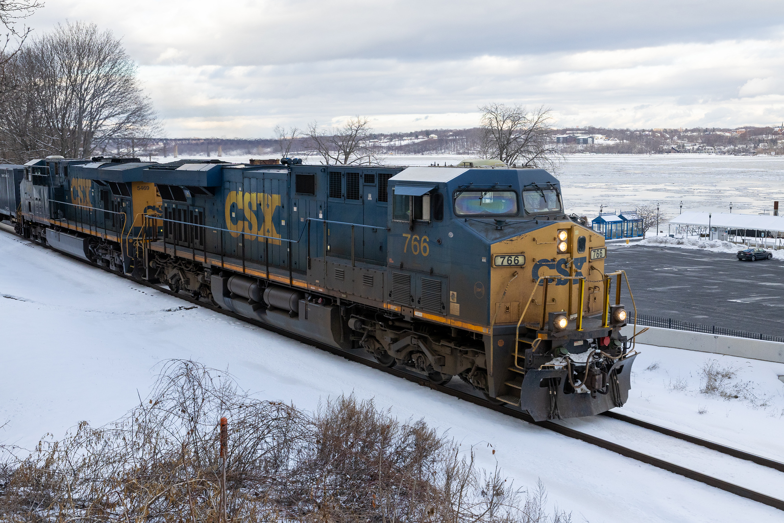 CSXT 766