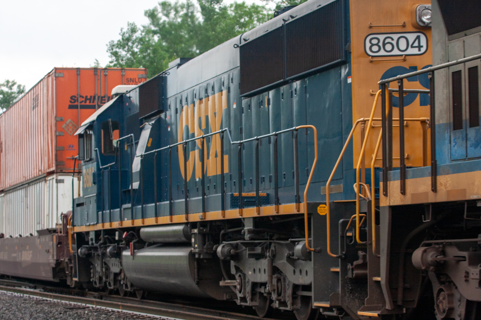 CSXT 8604