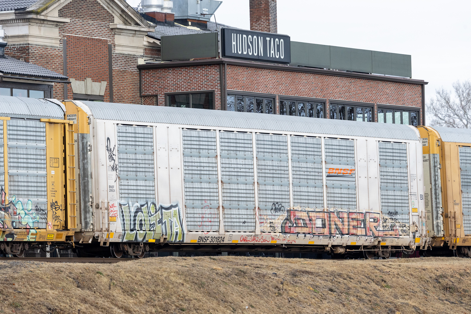BNSF 301824