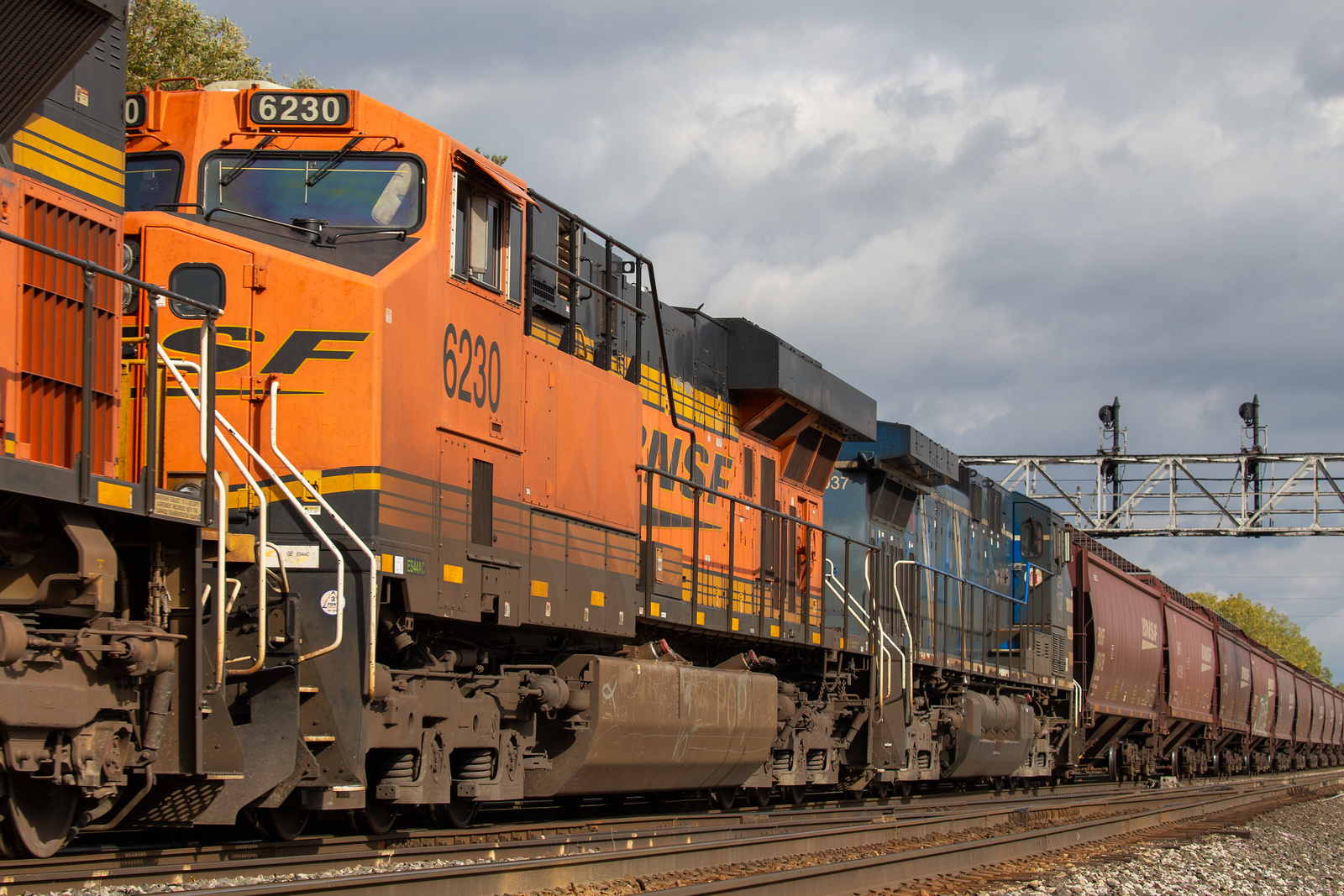 BNSF 6230