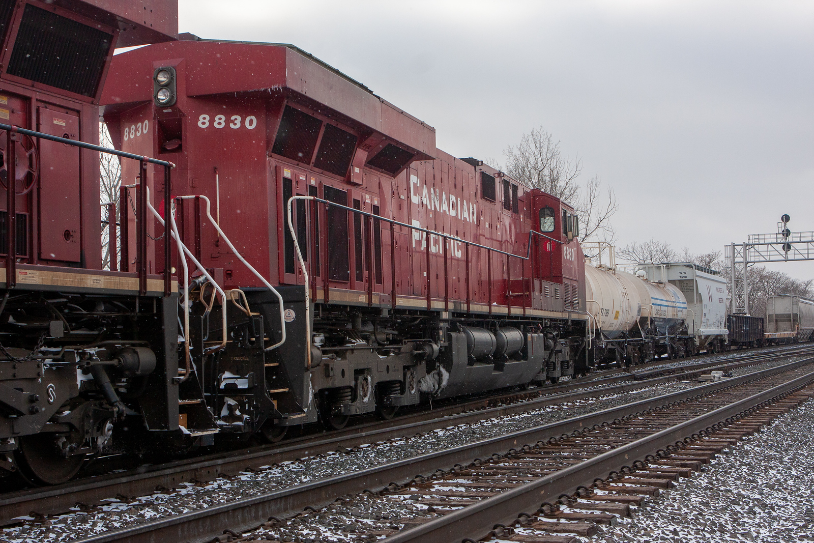 CP 8830