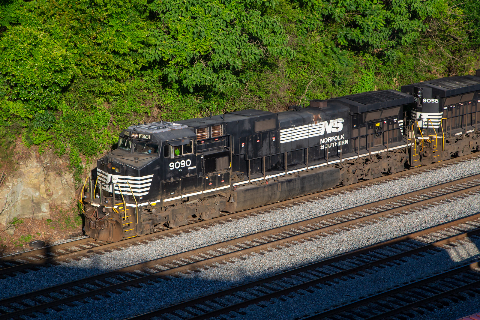 NS 9090