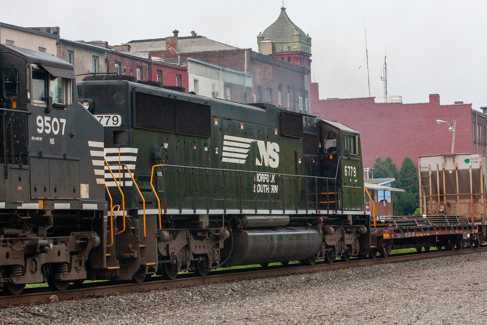 NS 6779