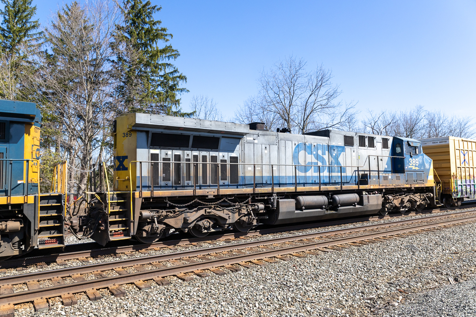 CSXT 389