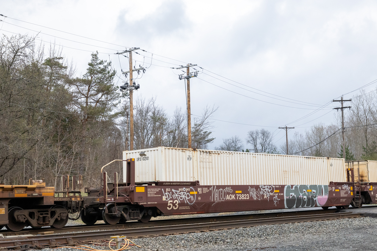 AOK 73823A
