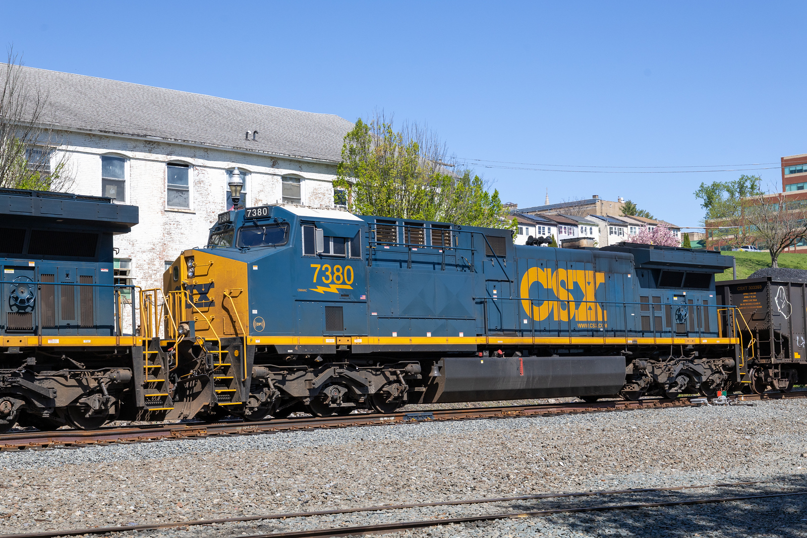 CSXT 7380