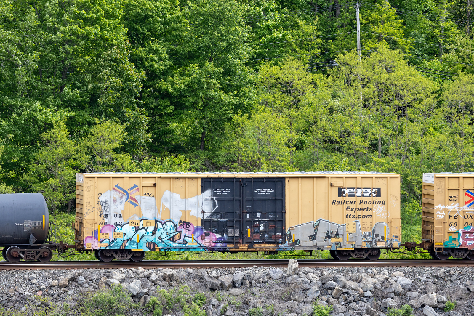 TBOX 660825