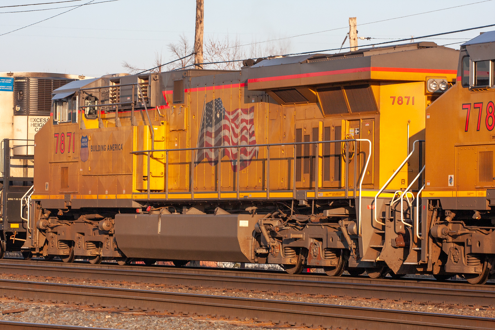 UP 7871