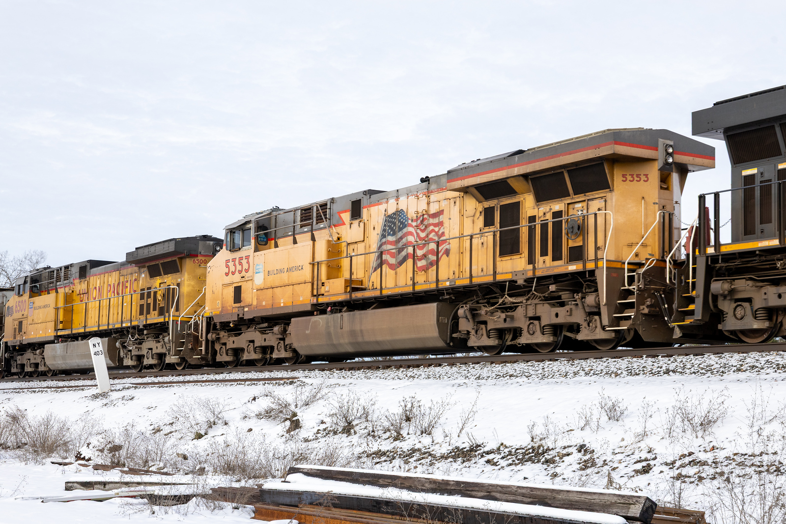 UP 5353
