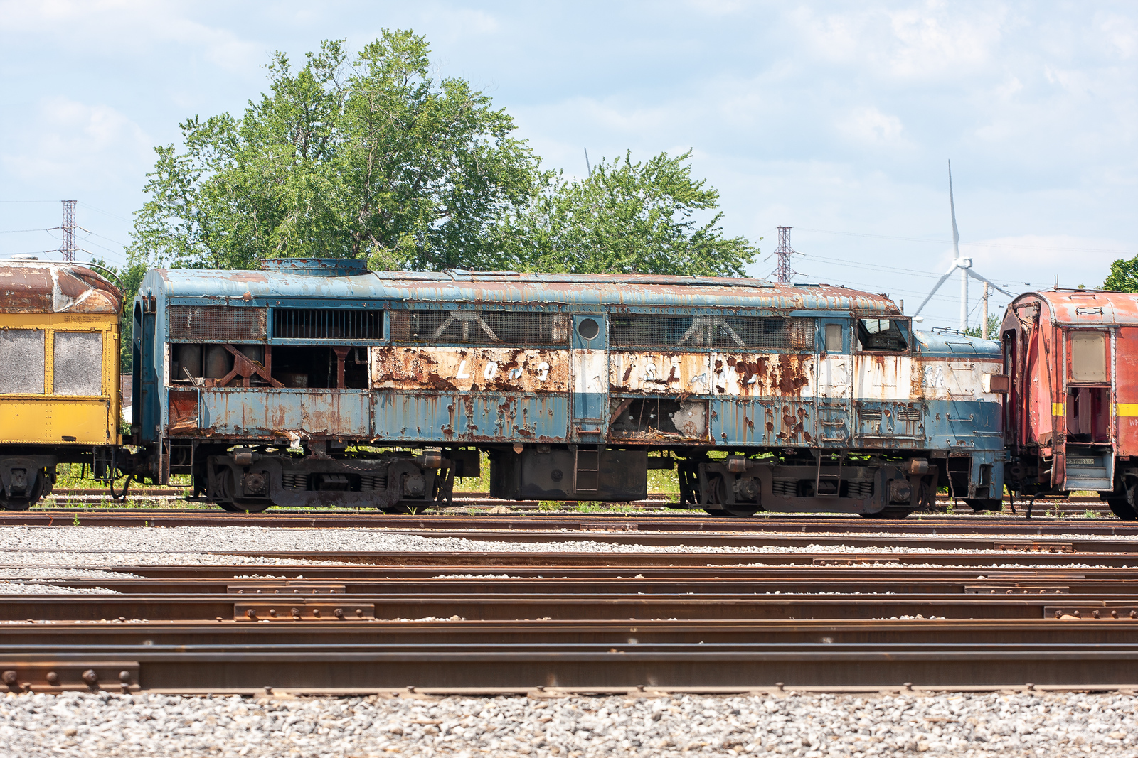 LIRR 600