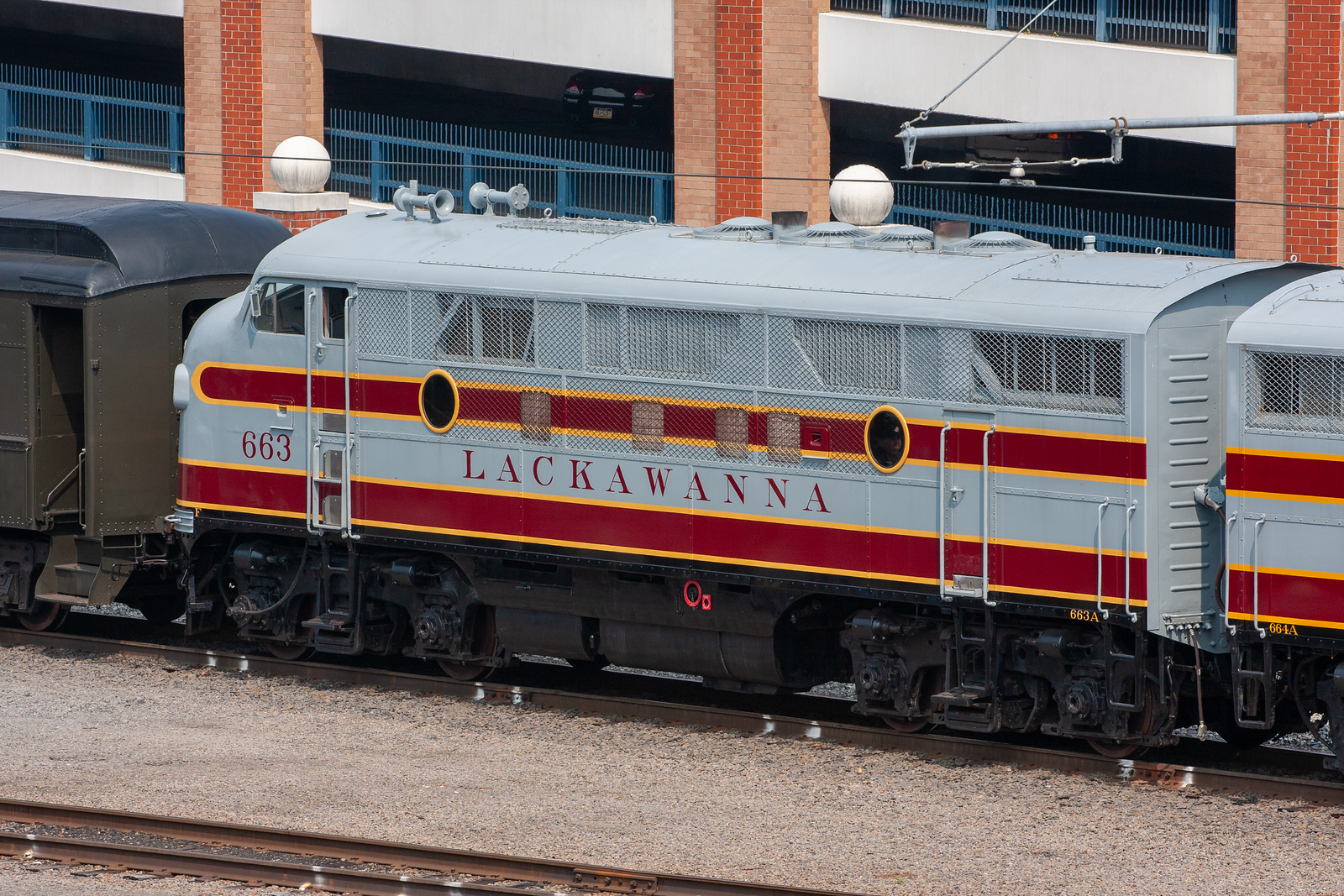 DLW 663