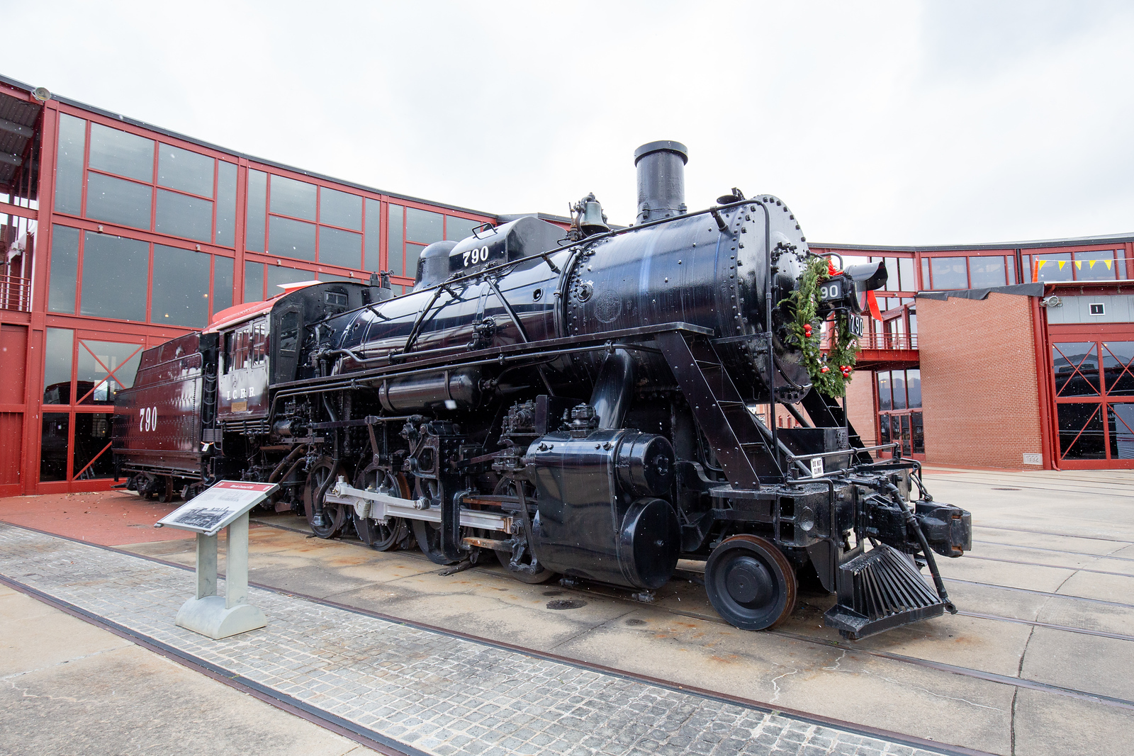 IC 790