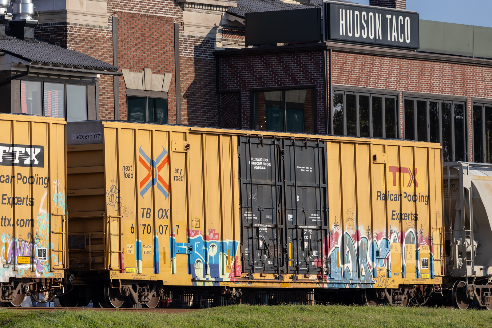 TBOX 670077