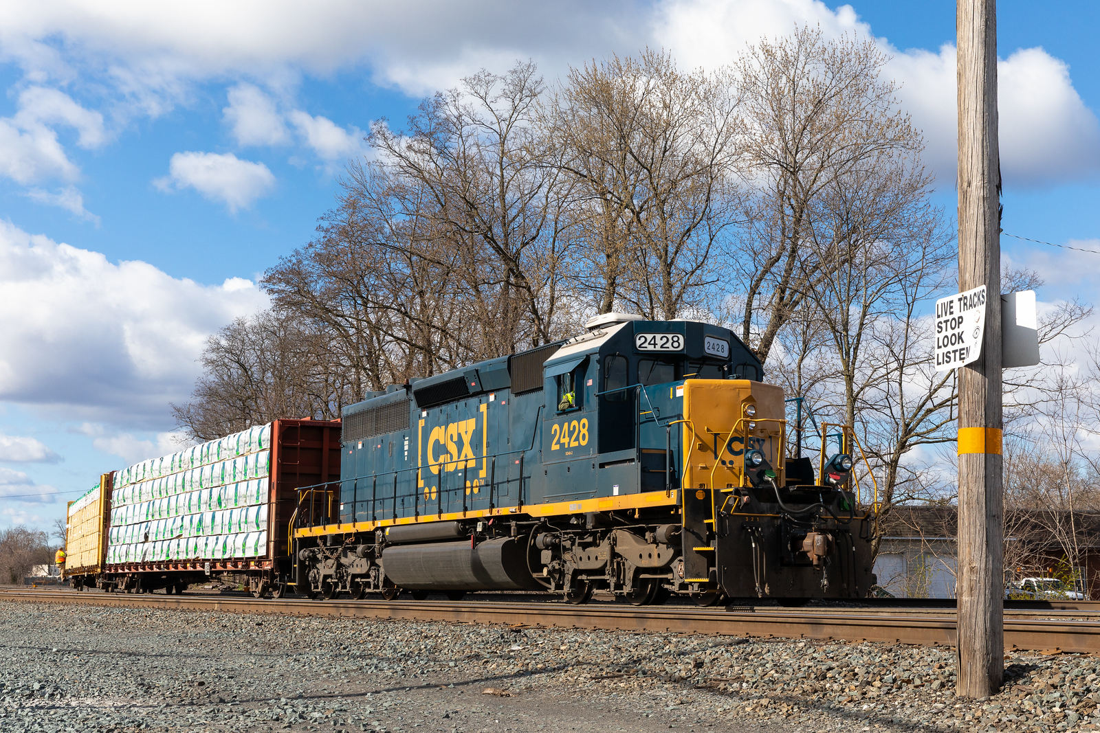 CSXT C711 @ Kington, NY