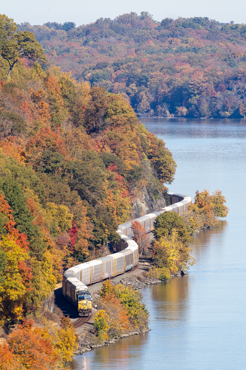 CSXT M266 @ Highland, NY