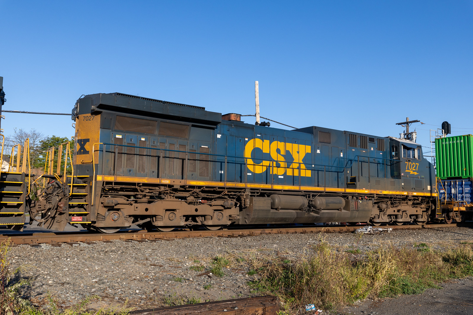 CSXT 7027