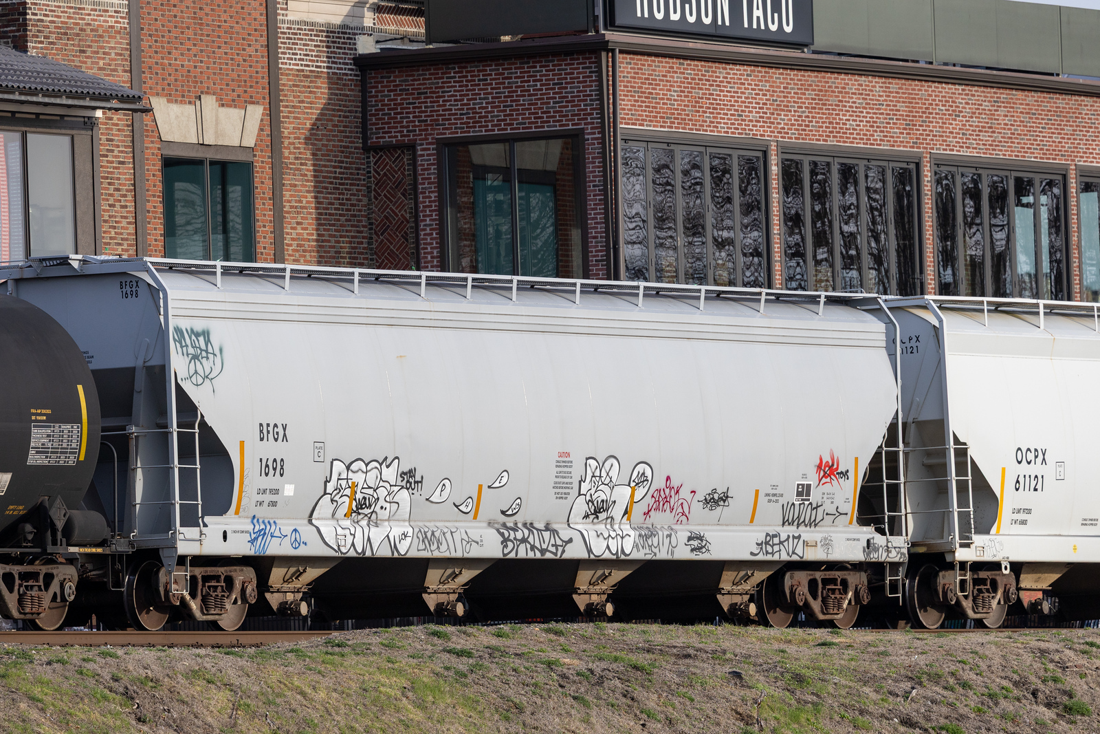 BFGX 1698