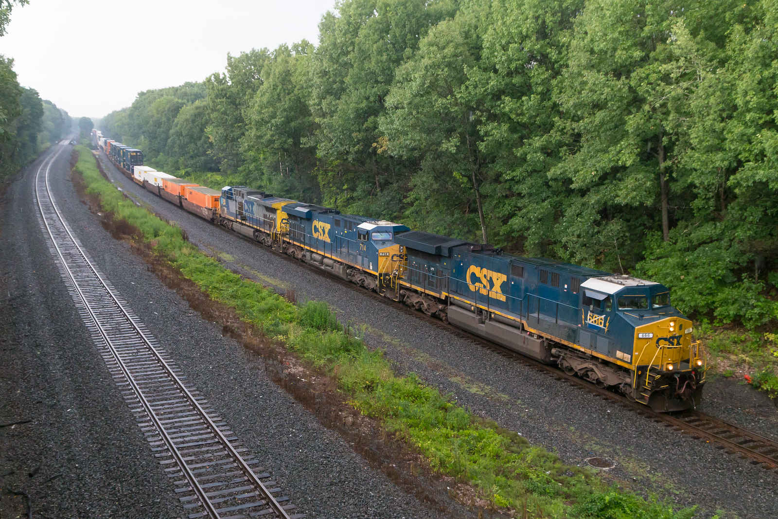 CSXT Q022 @ Guilderland, NY