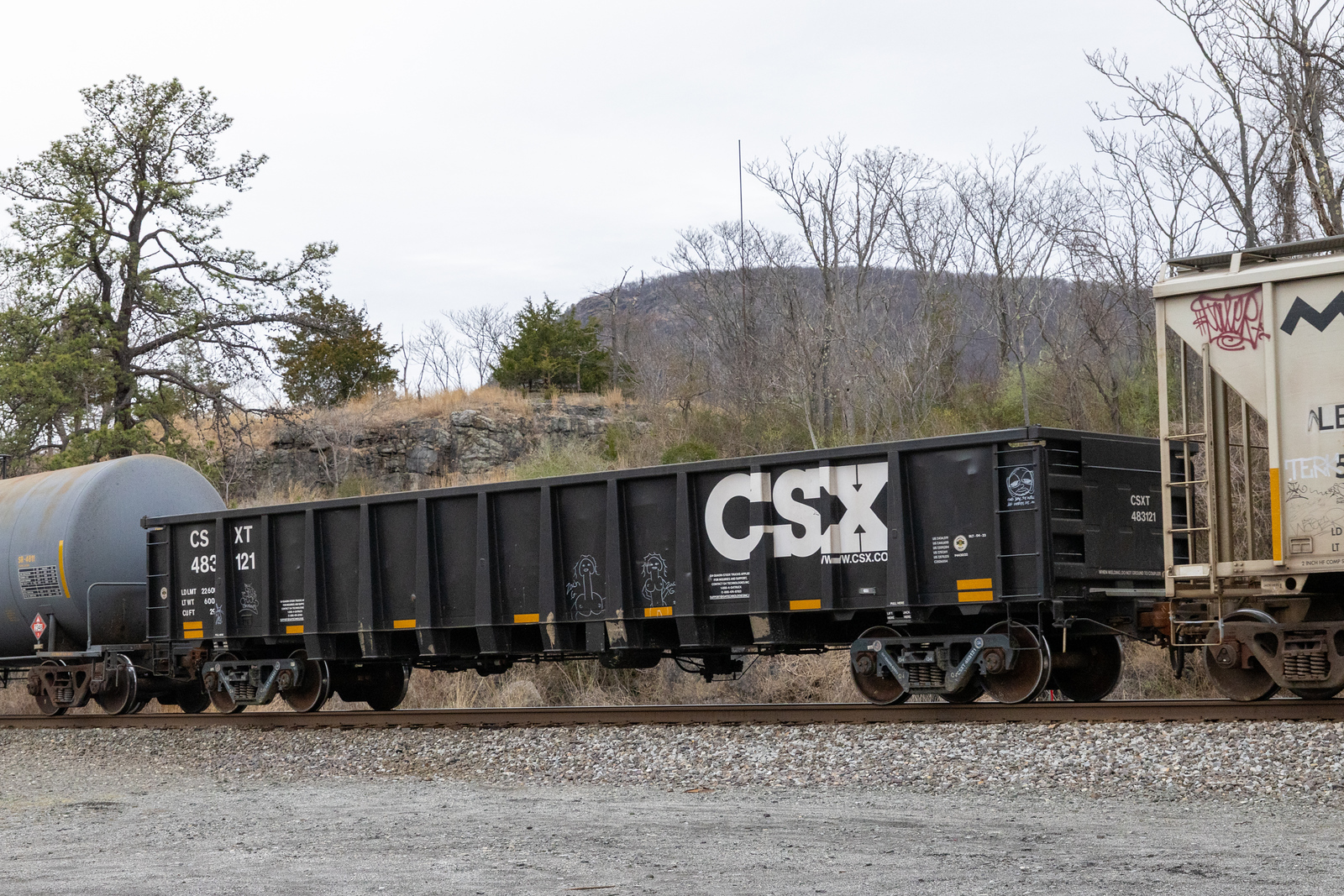 CSXT 483121