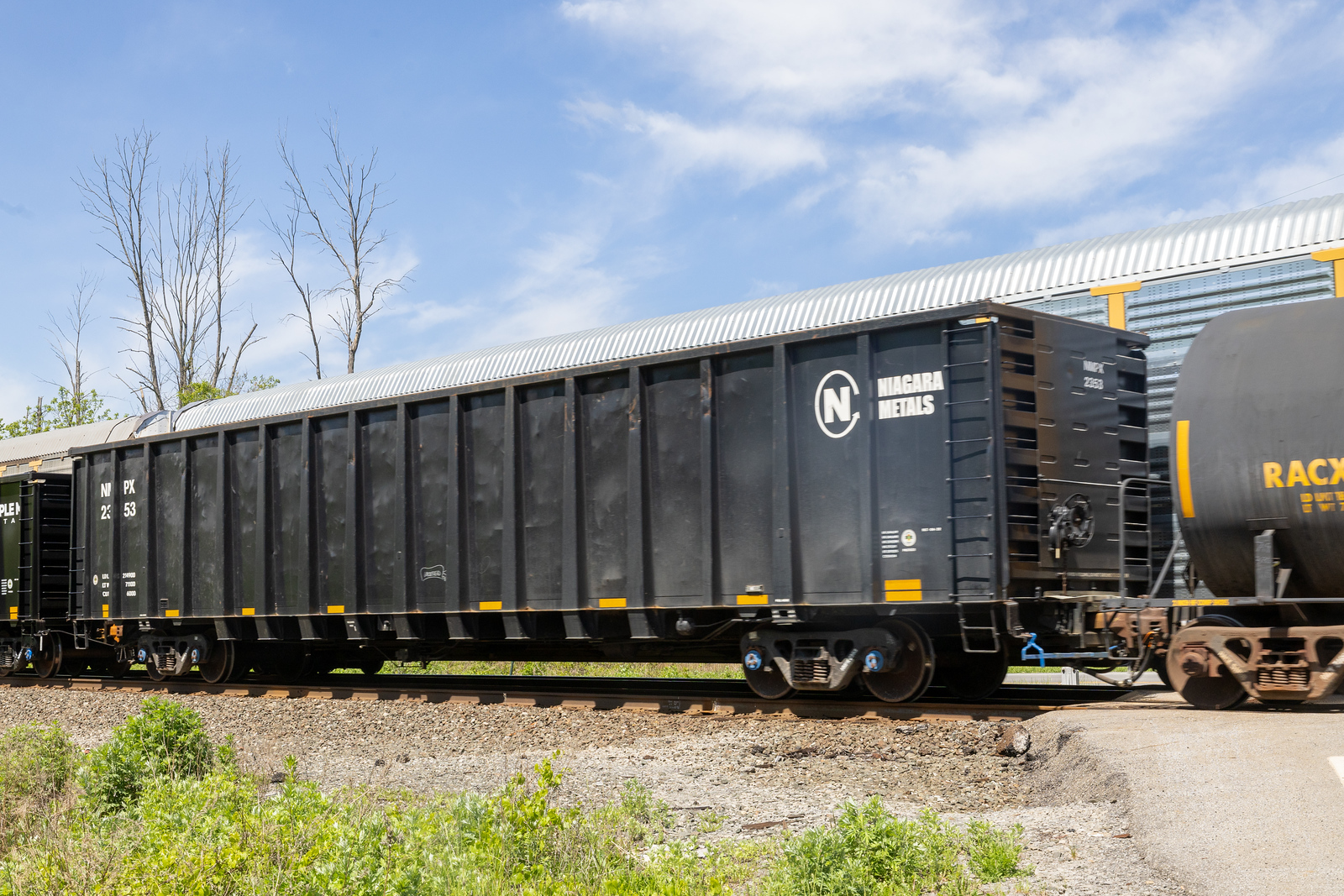 NMPX 2353