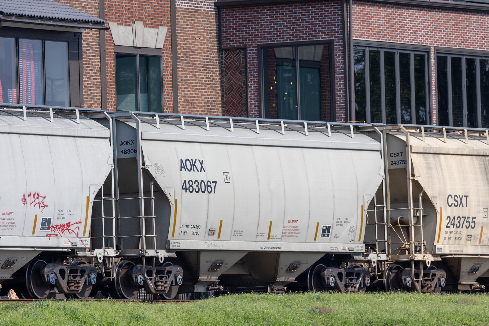 AOKX 483067