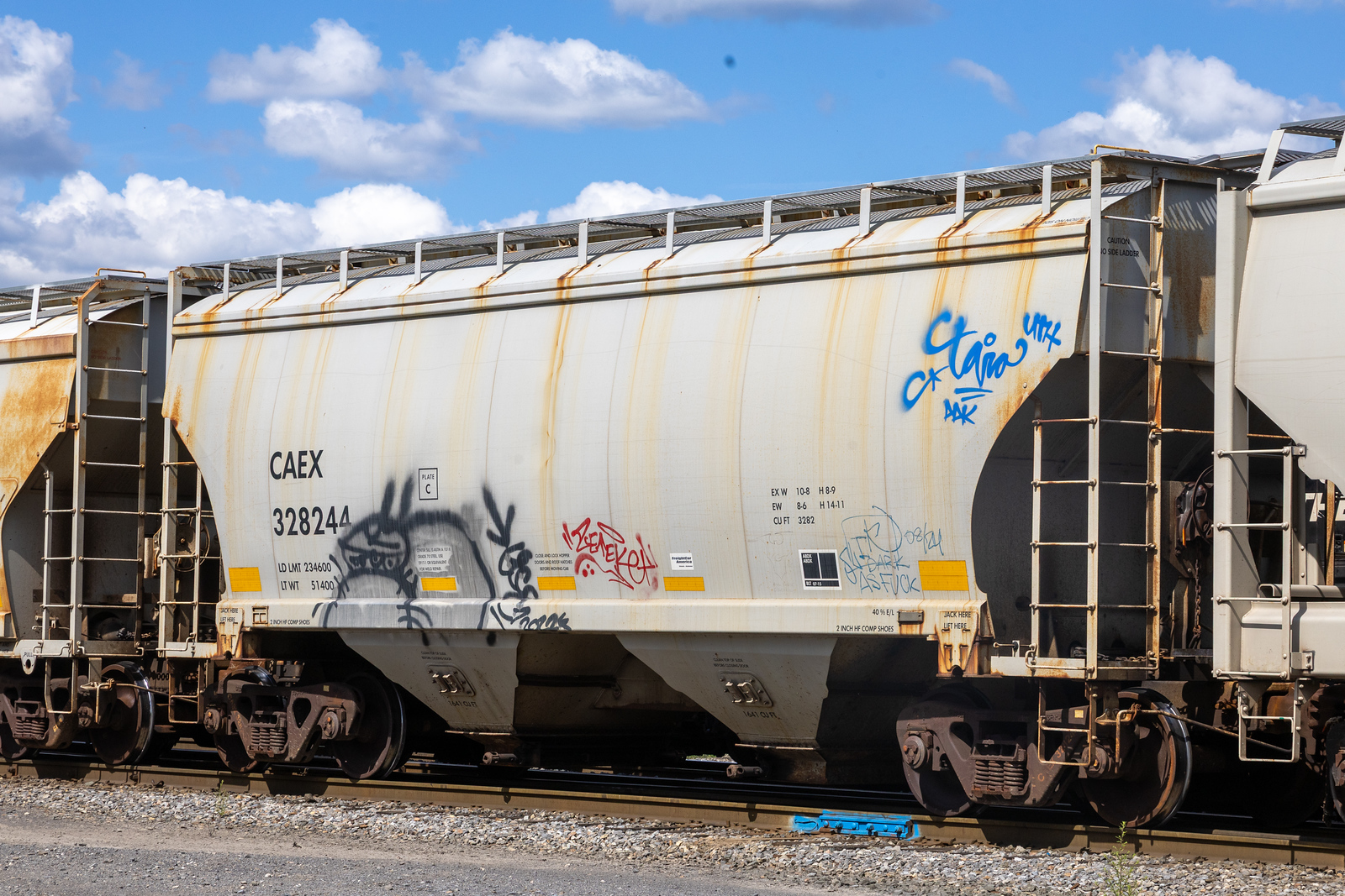 CAEX 328244