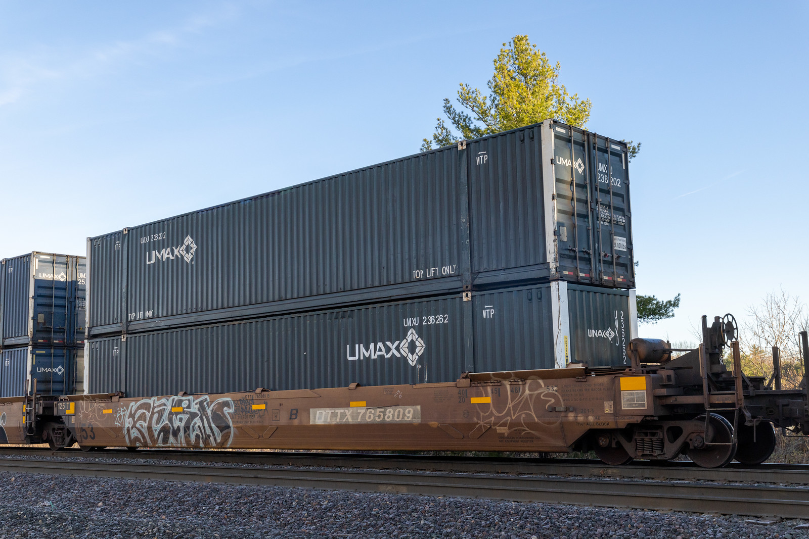 DTTX 765809B