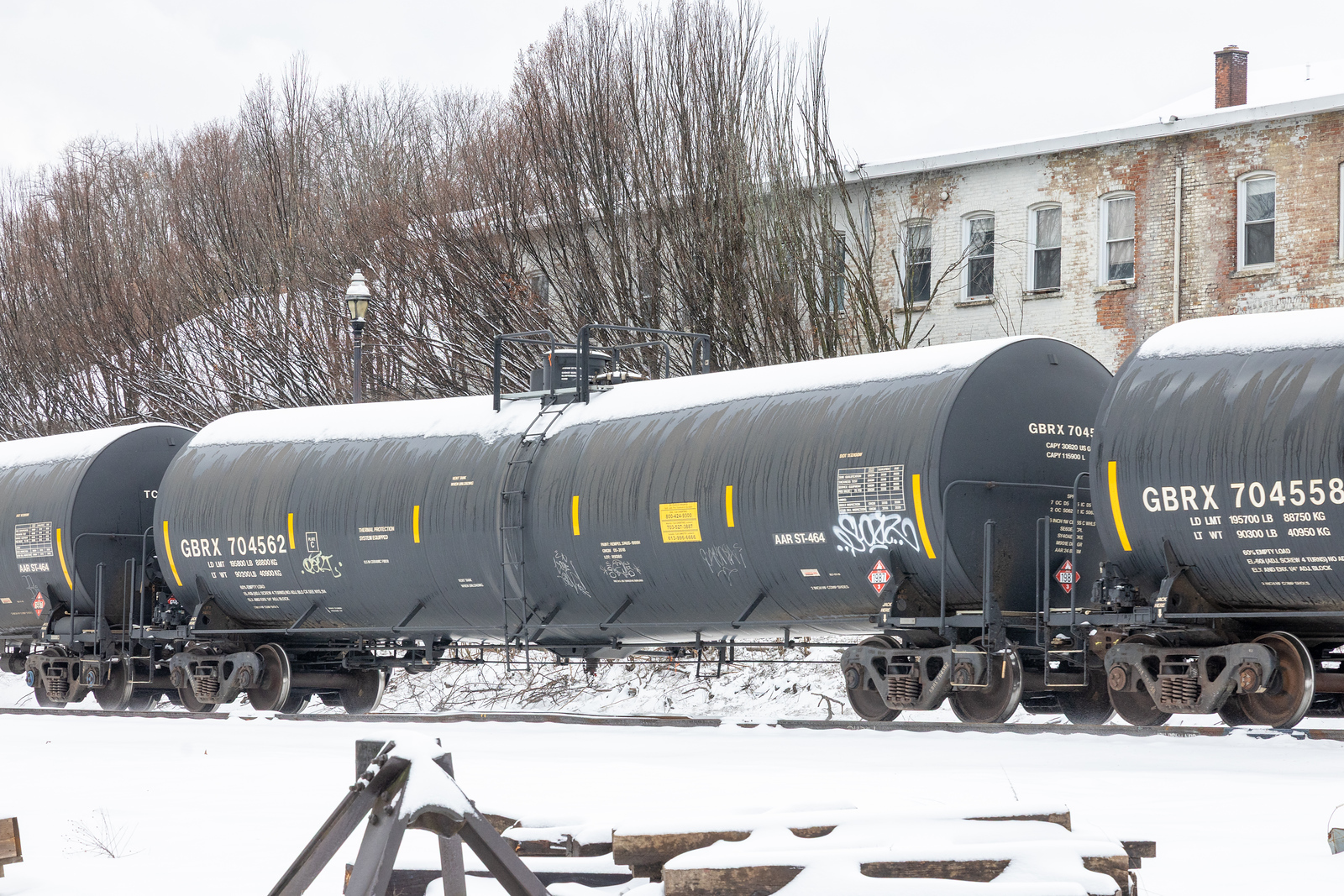 GBRX 704562