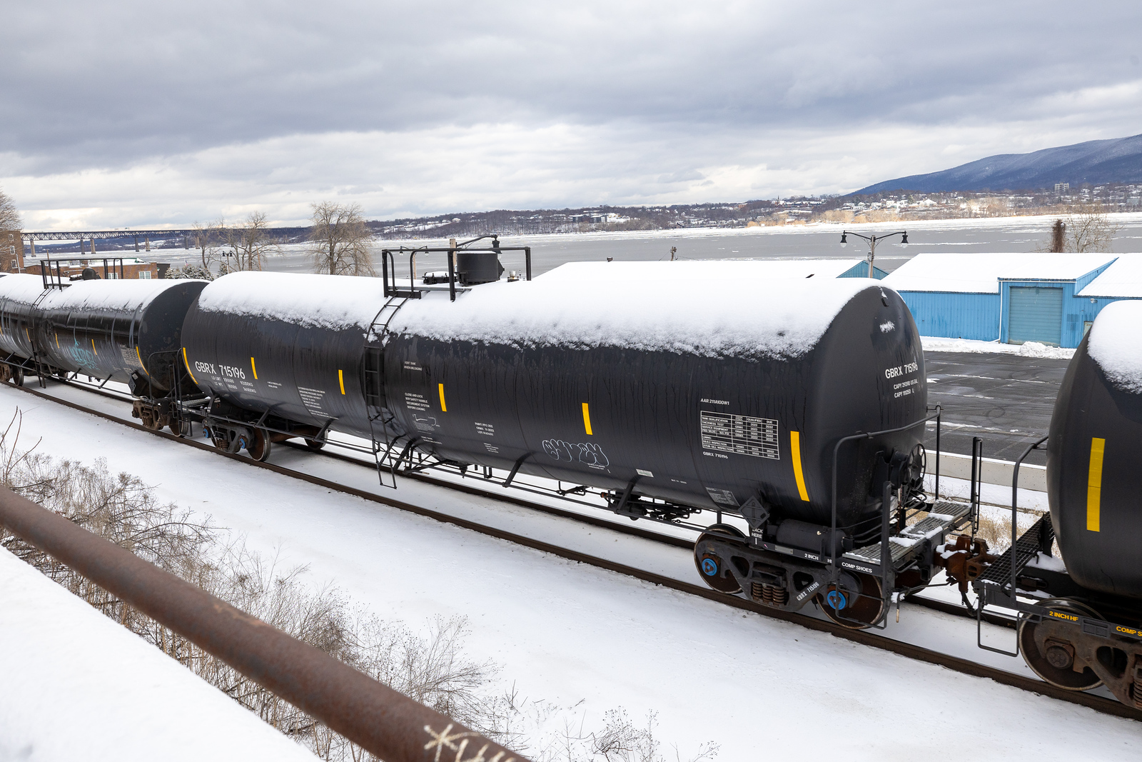 GBRX 715196