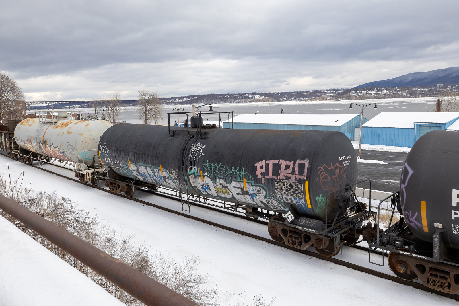 AHWX 3116