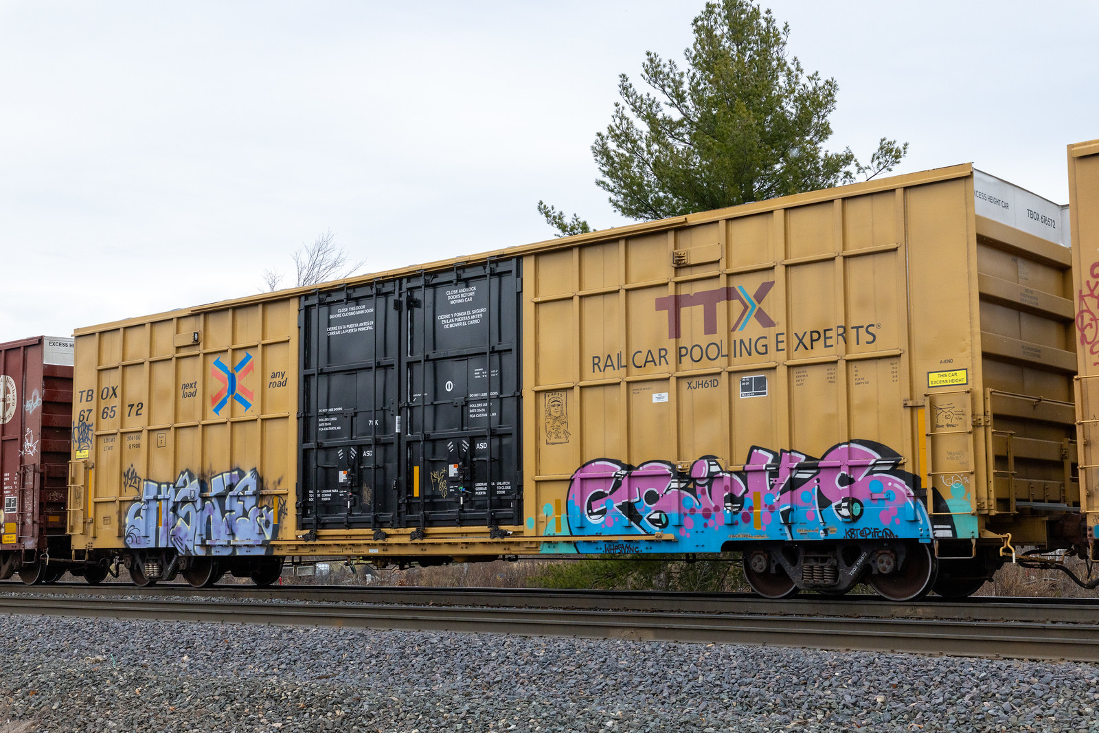 TBOX 676572