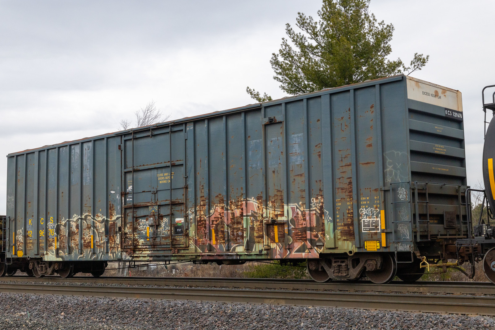 KCS129676