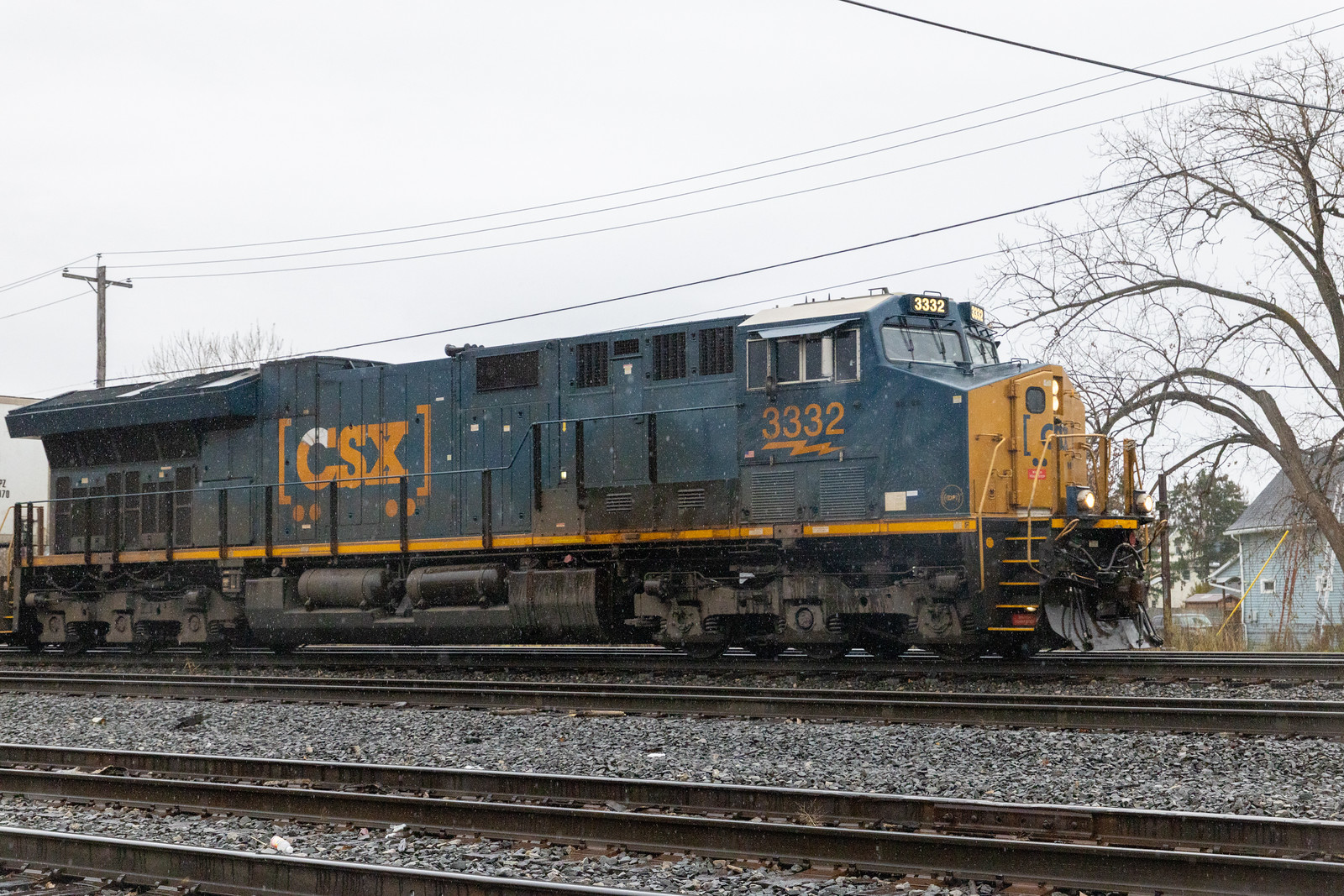 CSXT 3332
