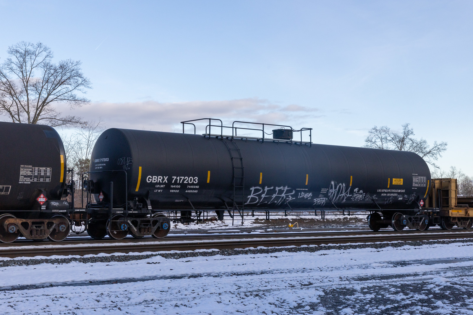 GBRX 717203