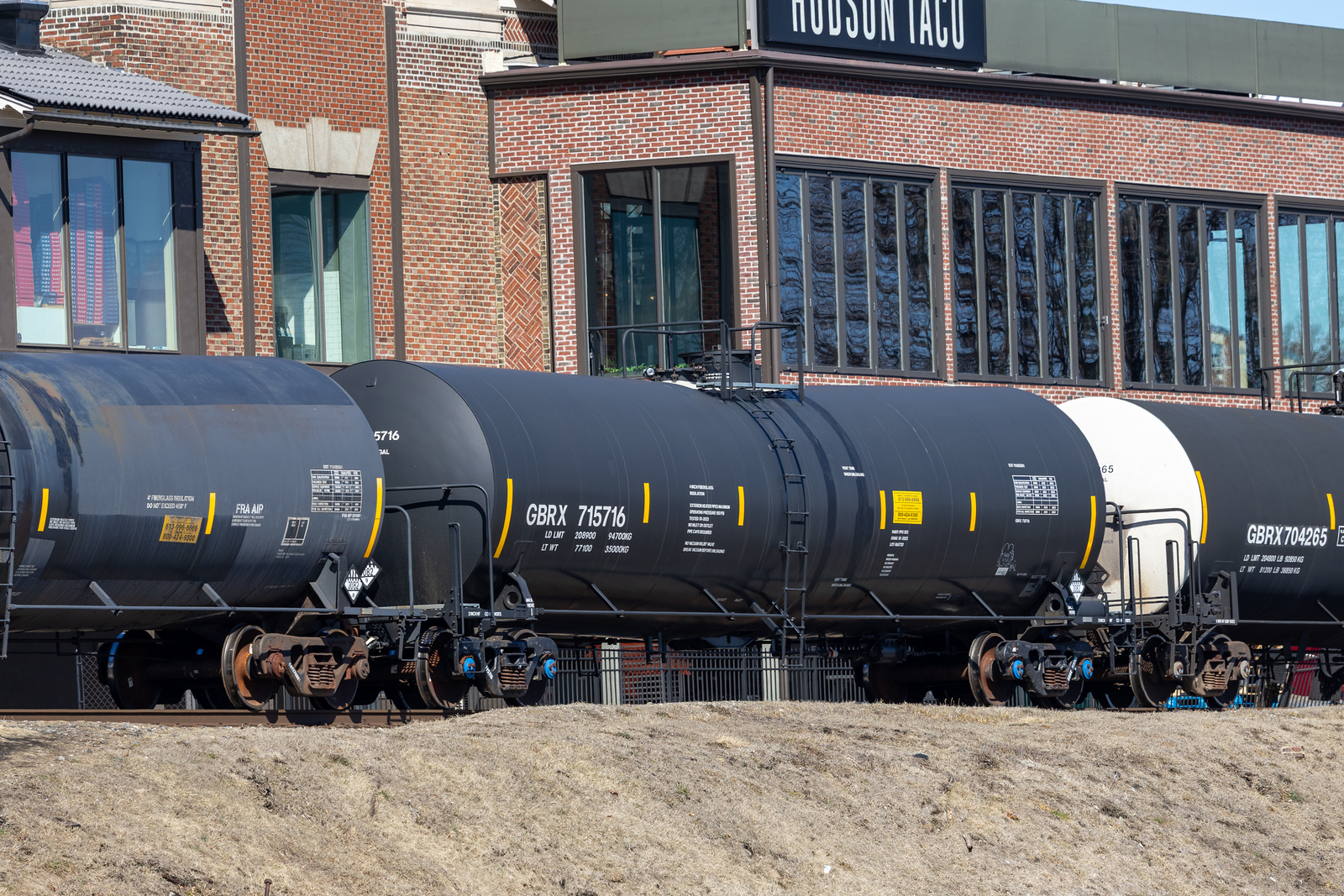 GBRX 715716