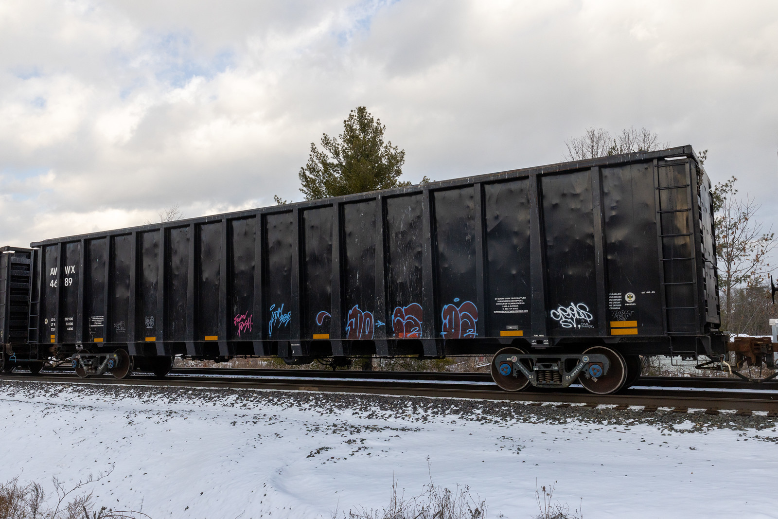 AWWX 4689