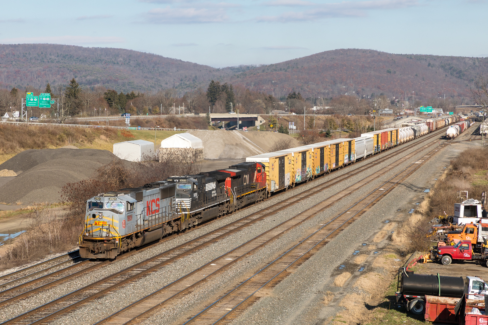 NS 37T @ Gang Mills, NY