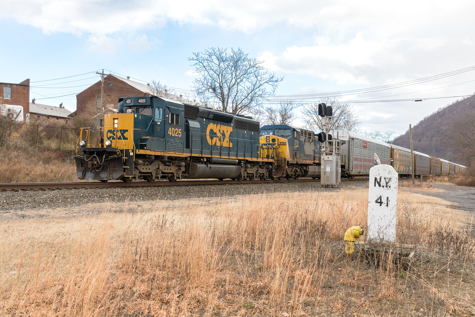 CSXT Q253 @ Iona Island, NY