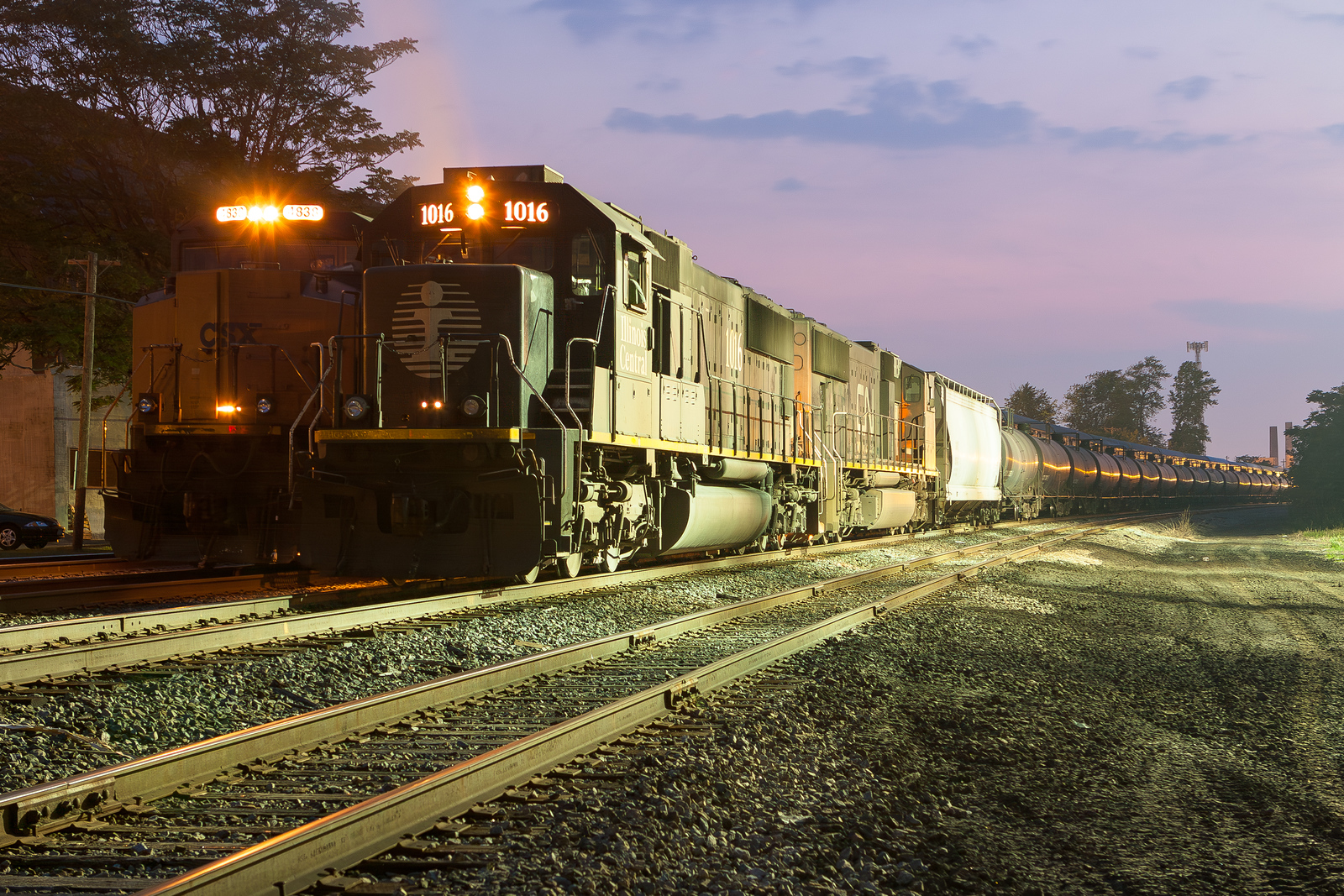 CSXT Q264 & CSXT K692 @ Rochester, NY