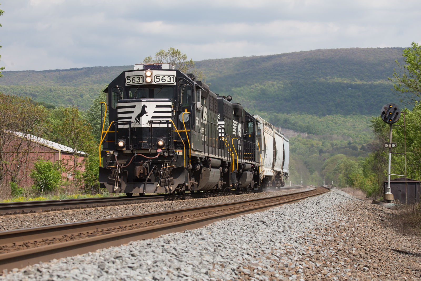 NS C42 @ Mill Creek, PA