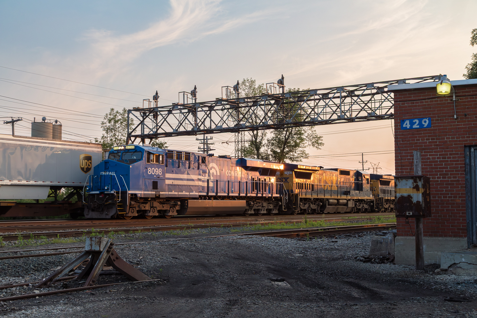 CSXT Q008 @ Depew, NY
