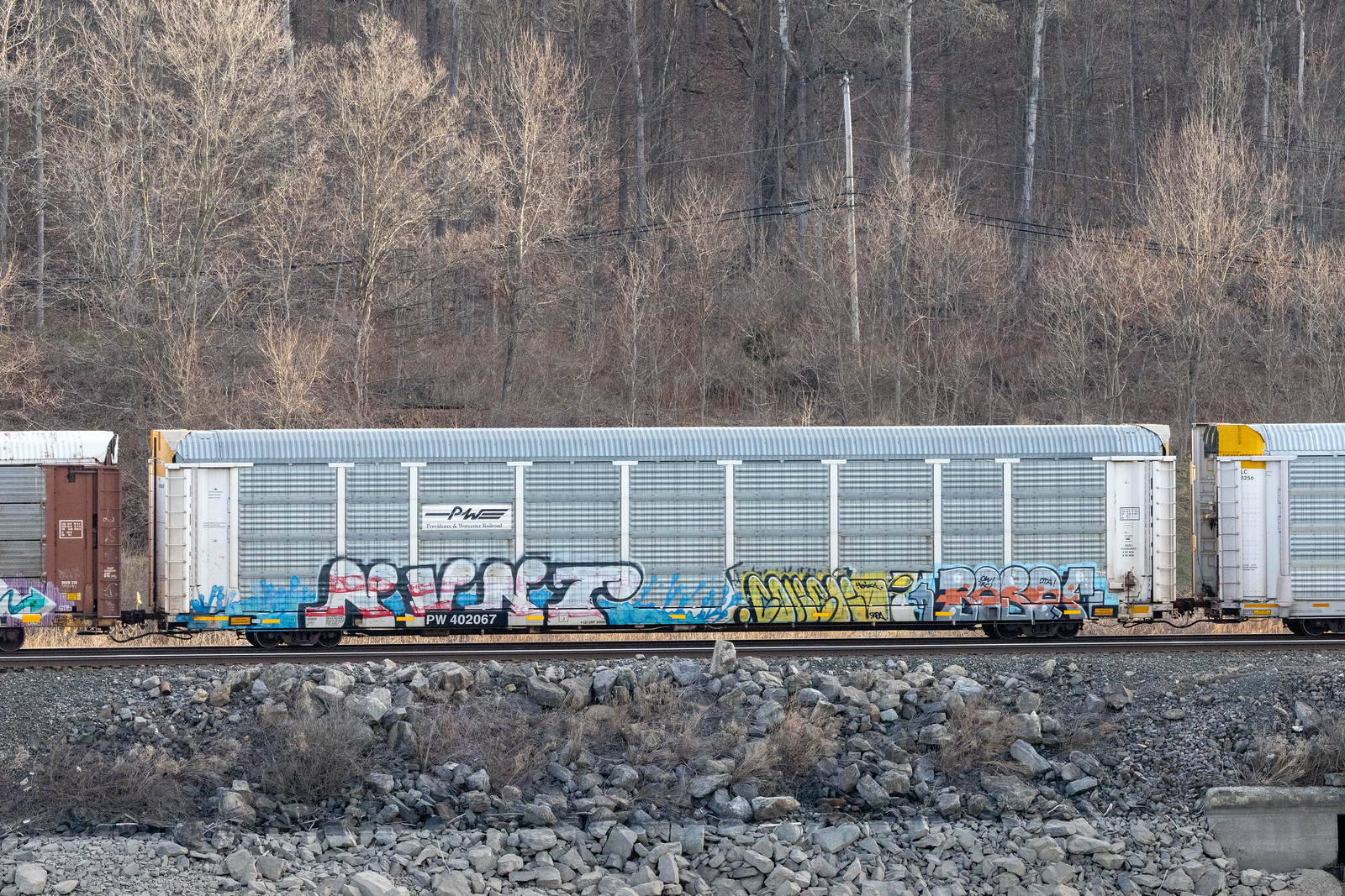 PW 402067