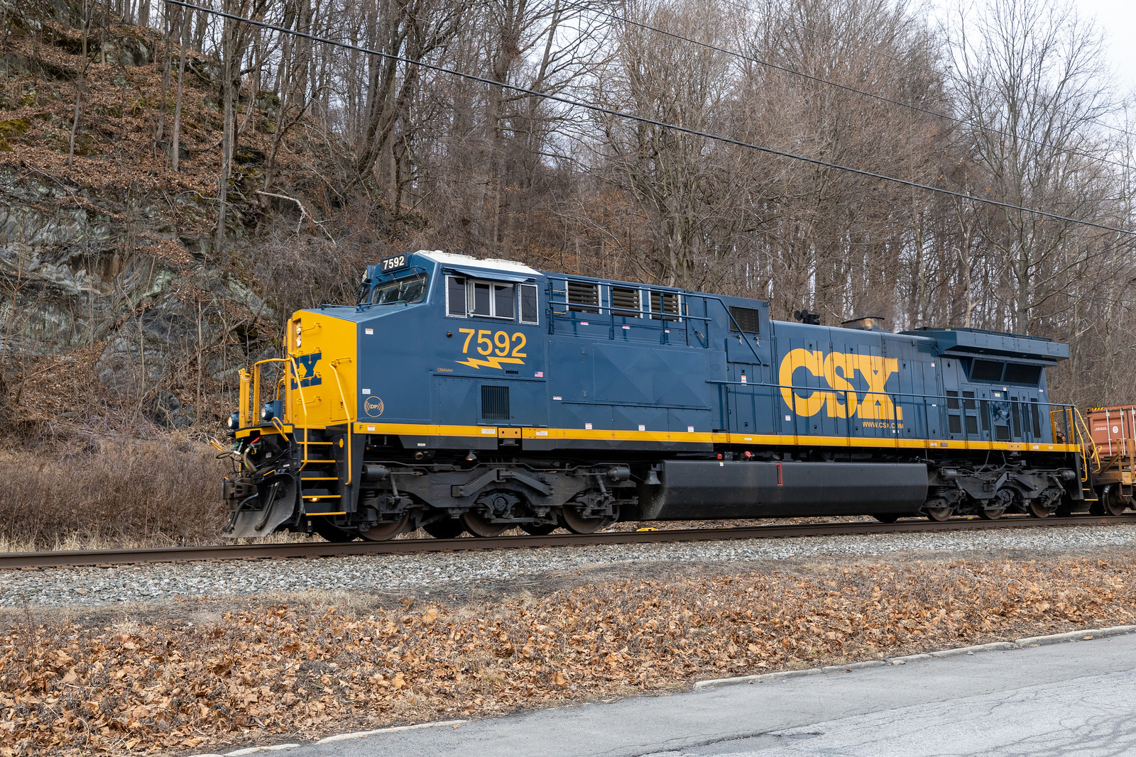 CSXT 7592
