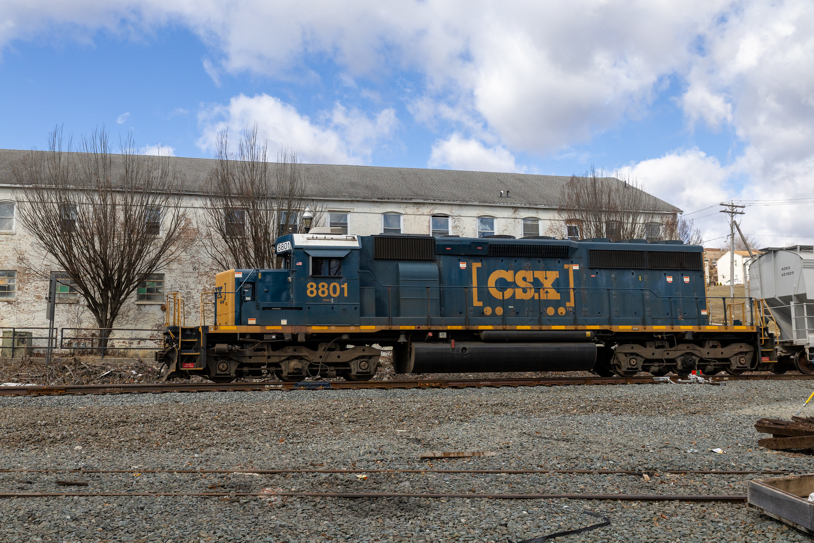 CSXT 8801